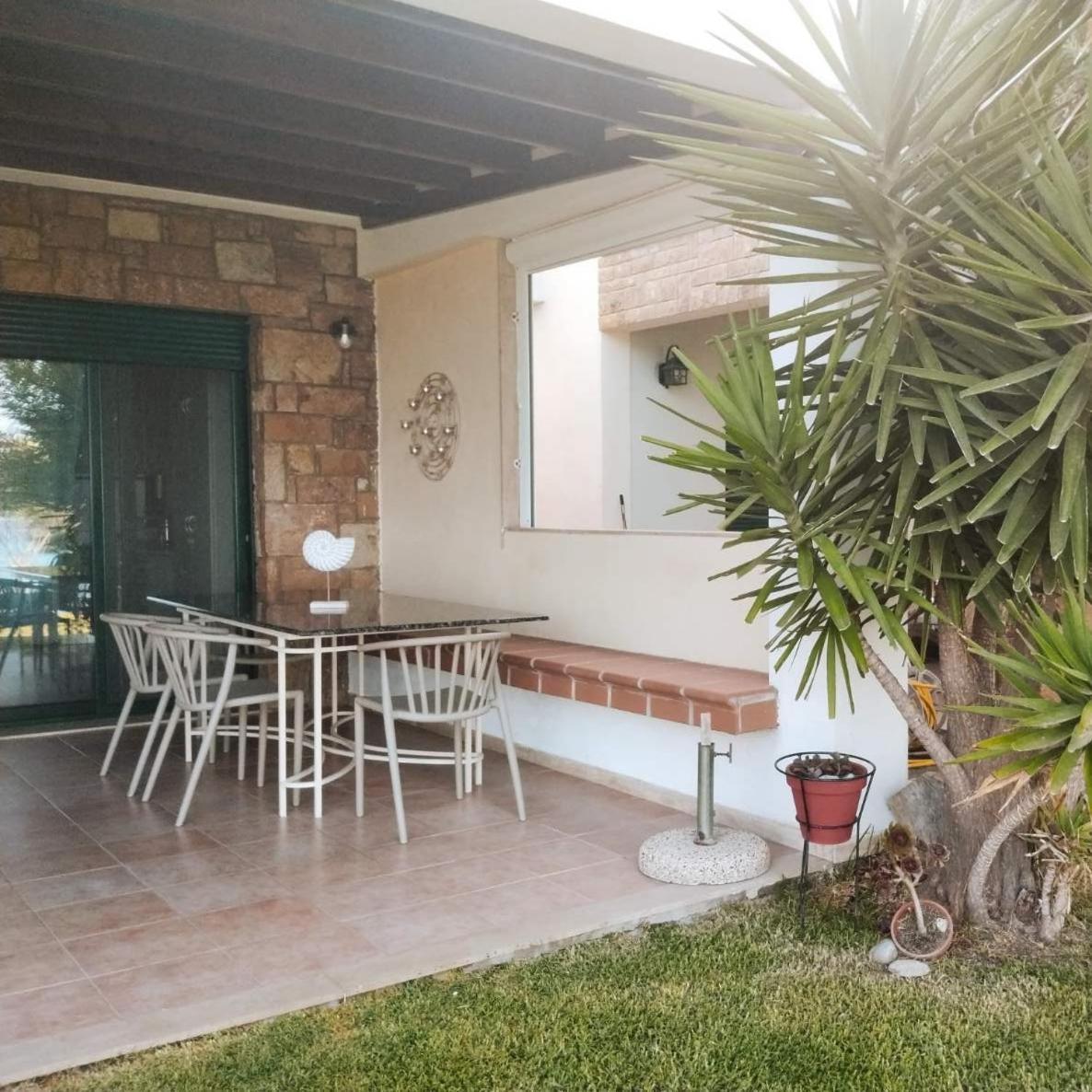 Villa 3Ω Nea Skioni Exterior photo