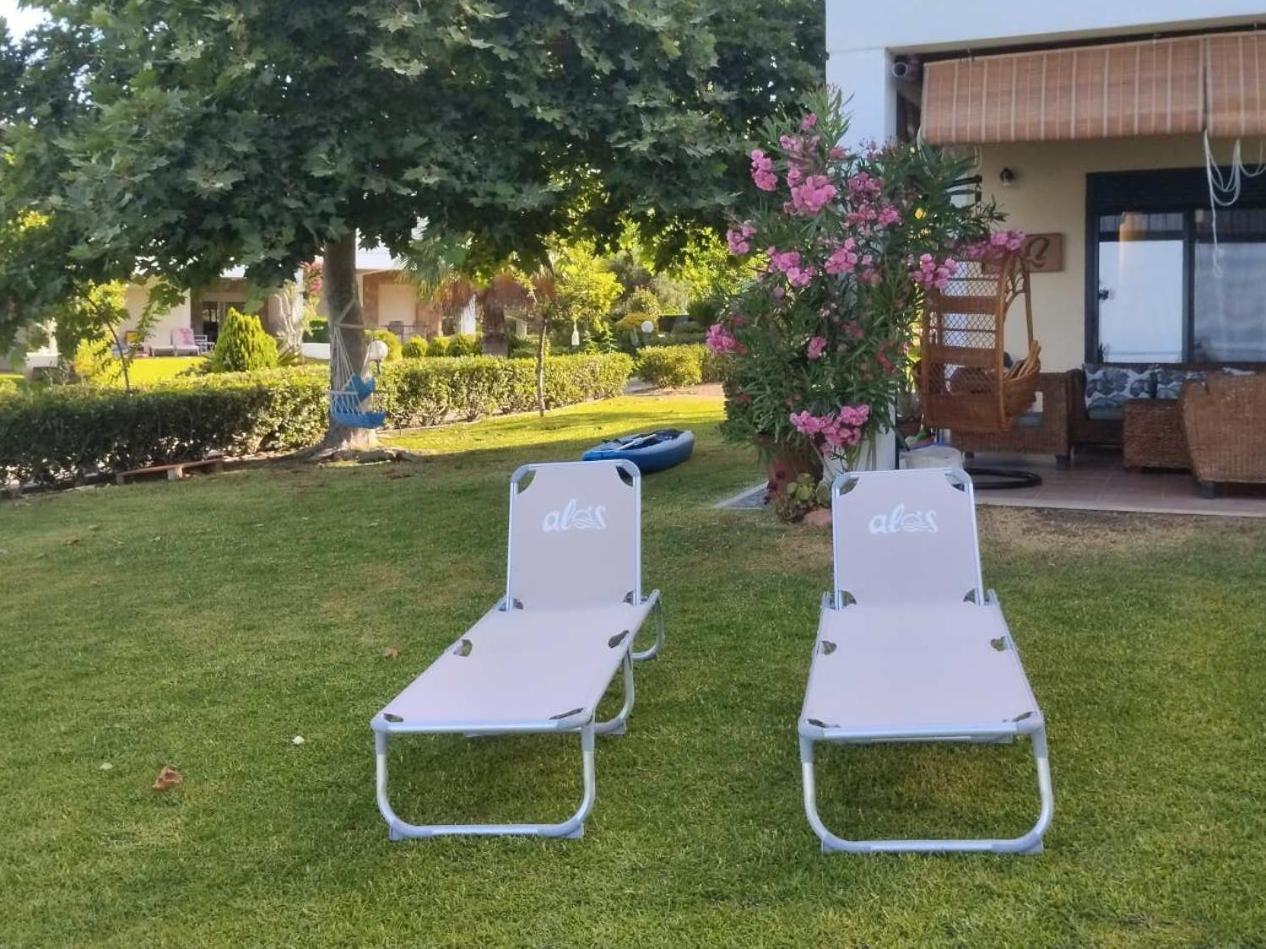 Villa 3Ω Nea Skioni Exterior photo